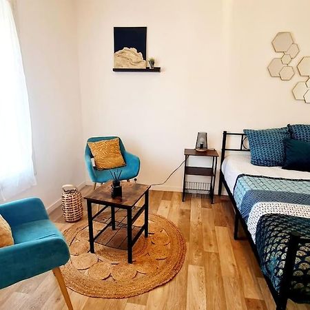 Appartement Le Petit Cocon Bleu à Flers  Extérieur photo